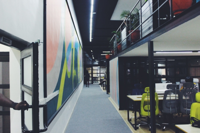 4 common causes of workplace stress and software tools to solve them