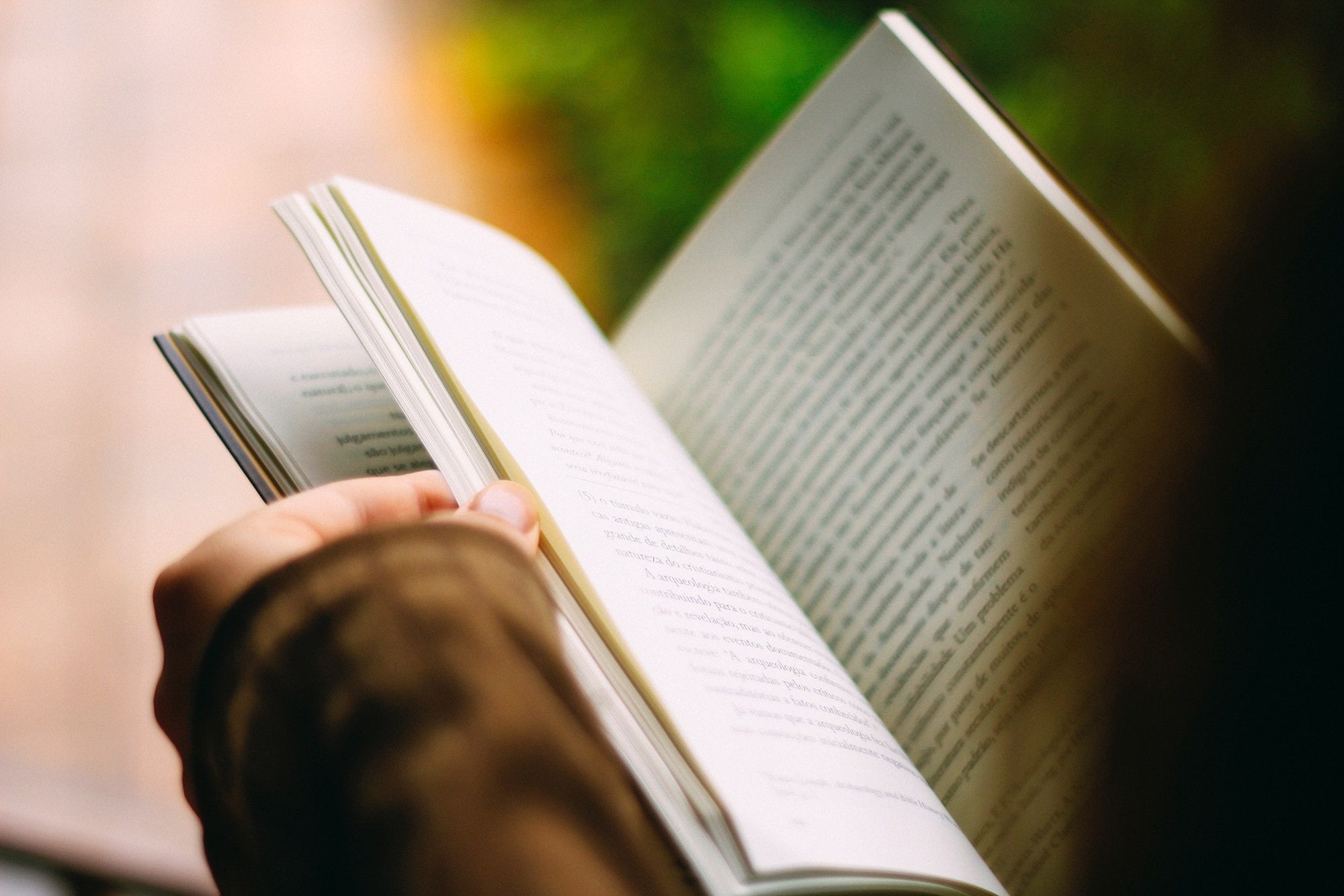 You can reclaim your focus by reading more books — here’s how