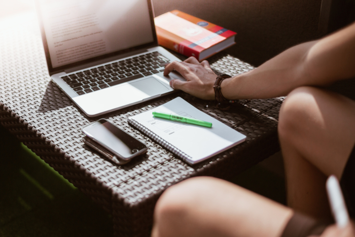 How to start an online magazine