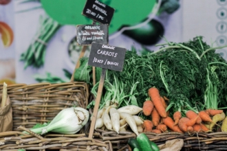 How local food producers can sell organic food online