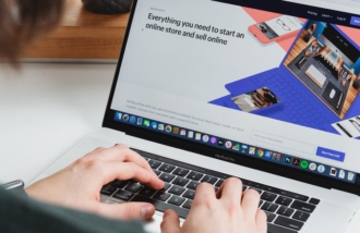 Weebly vs Shopify: 7 things to consider