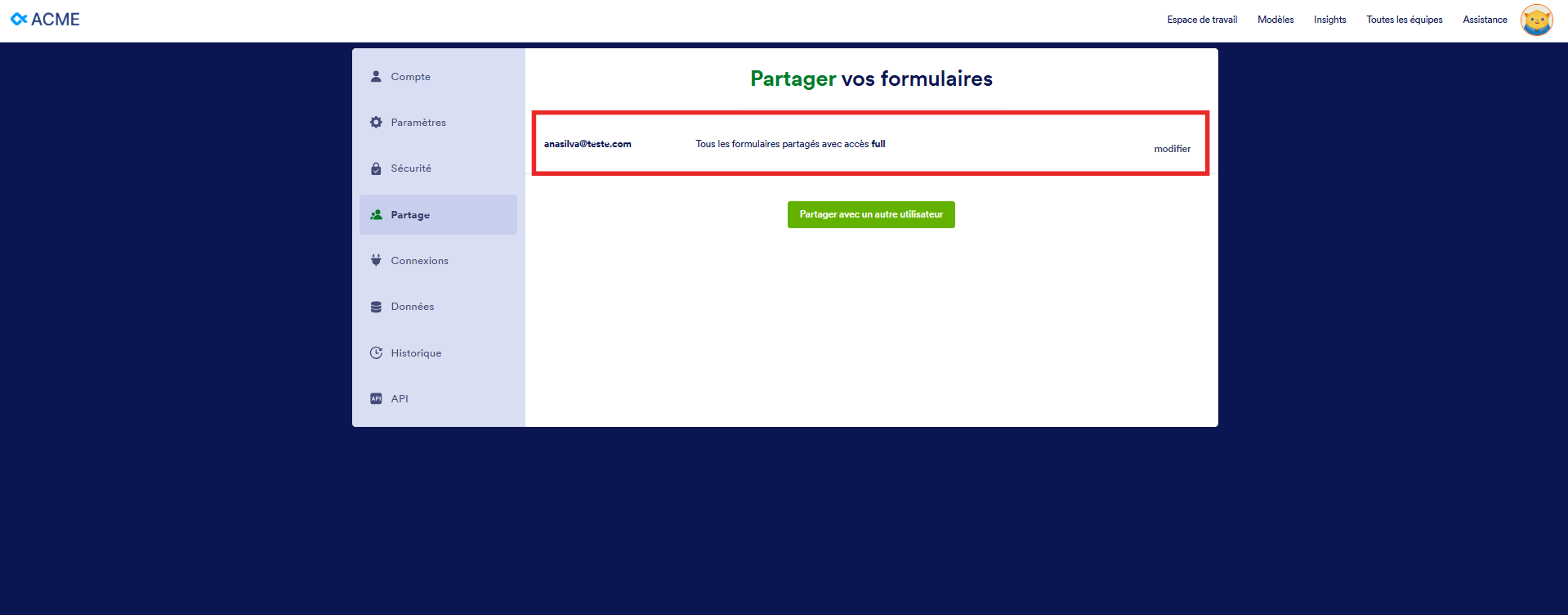 Capture d'écran de la page Partager vos formulaires dans Jotform Entreprise avec un encadré autour de l'adresse email du sous-utilisateur ainsi que les droits accordés