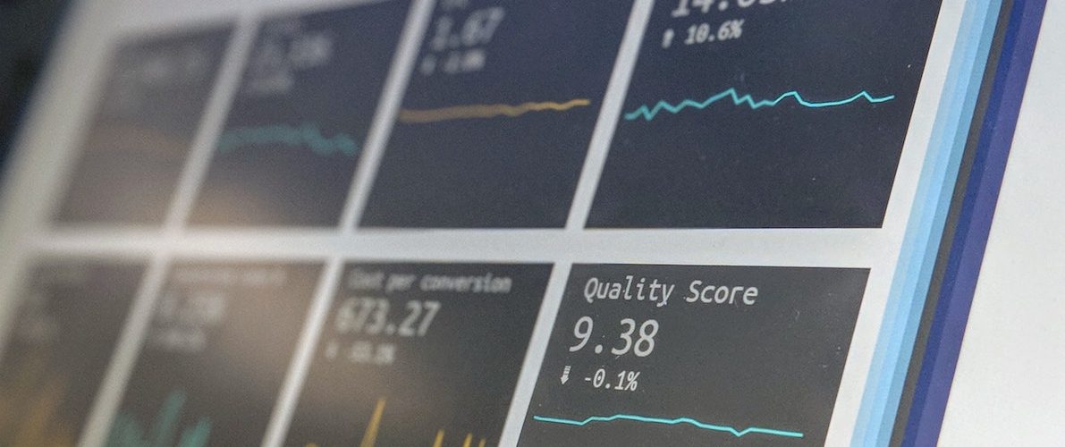 What is a dashboard report?