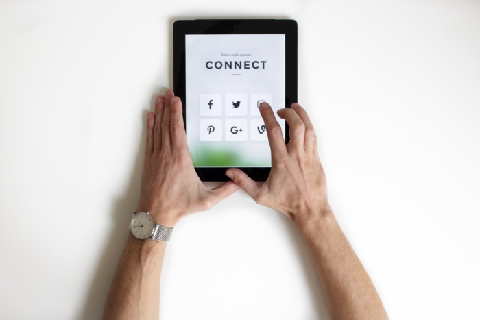 How Social Media Affects Mental Health
