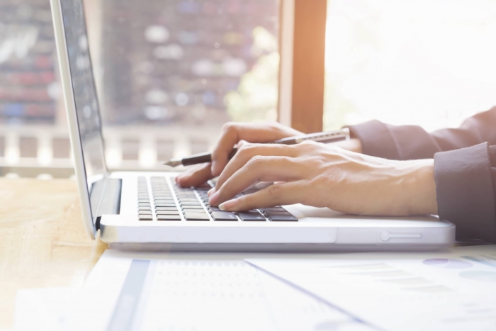 80 survey question examples and when to use them
