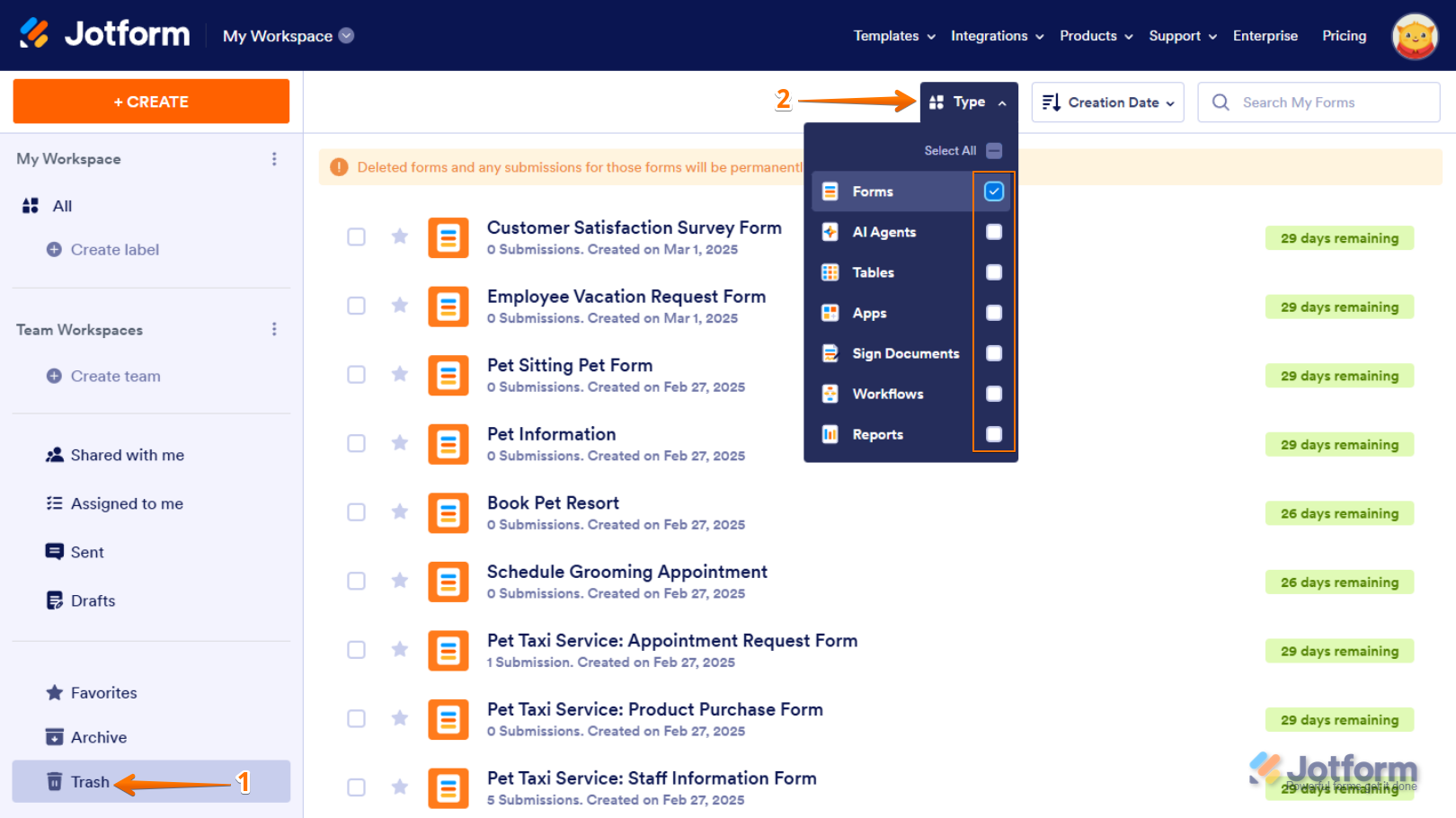 Opción Formularios marcada en el menú desplegable Tipo de la carpeta Papelera en la página de Mi Espacio de Trabajo de Jotform