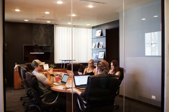 How to Maintain Team Morale during the Busiest of Work Weeks