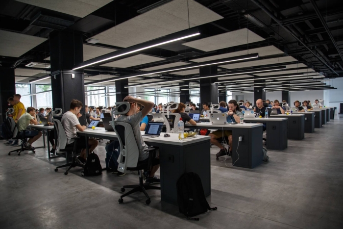 Protecting corporate data when an employee leaves