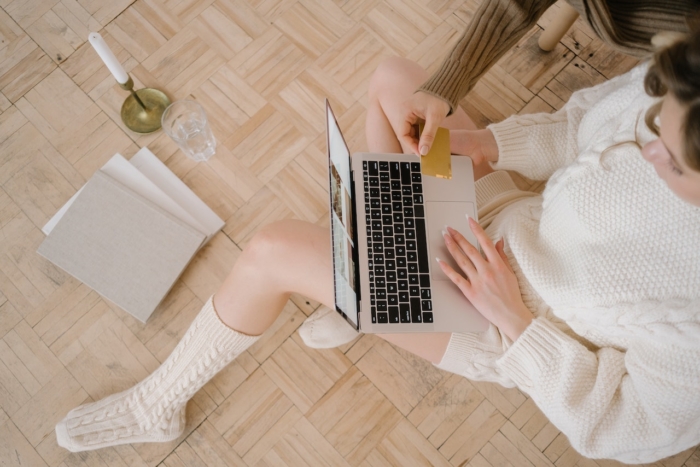 Stripe vs Venmo: Which is best for your business?
