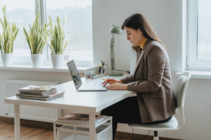 14 webinar survey questions to ask