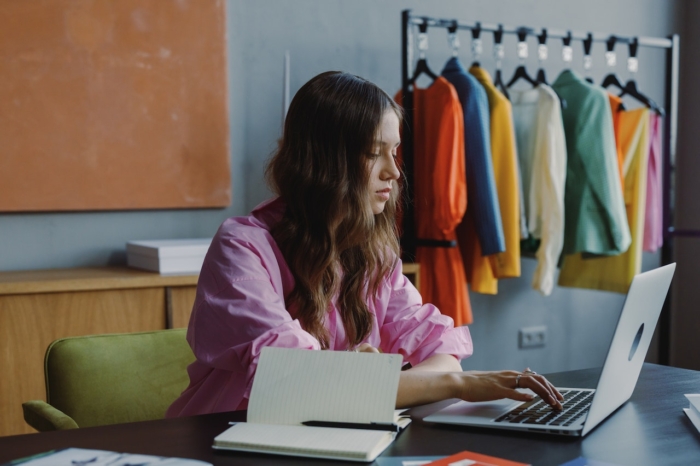 15 High-demand products to sell in 2026