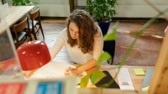 Vendor performance management: Benefits and metrics