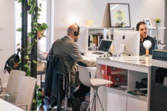 Sourcing vs procurement: What’s the difference?