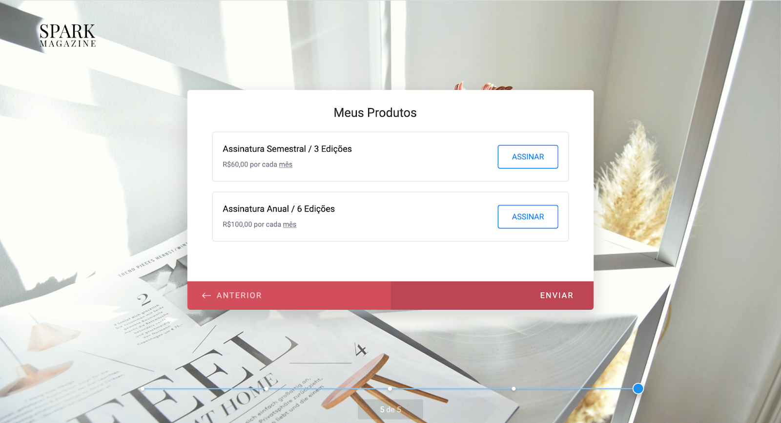 Exemplo de Formulário para Assinaturas com layout Cartão no Criador de Formulários Jotform