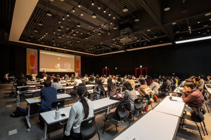 Whova vs Eventbrite: Top event-planning tools for 2026