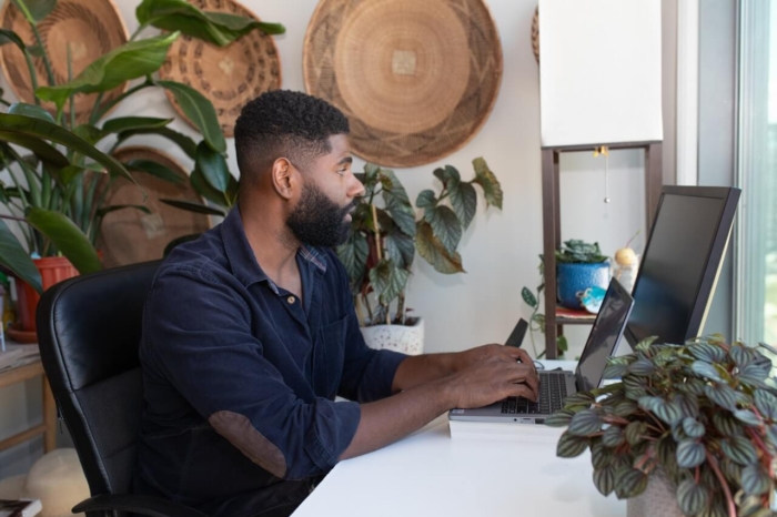 6 best chatbots for your e-commerce business in 2026