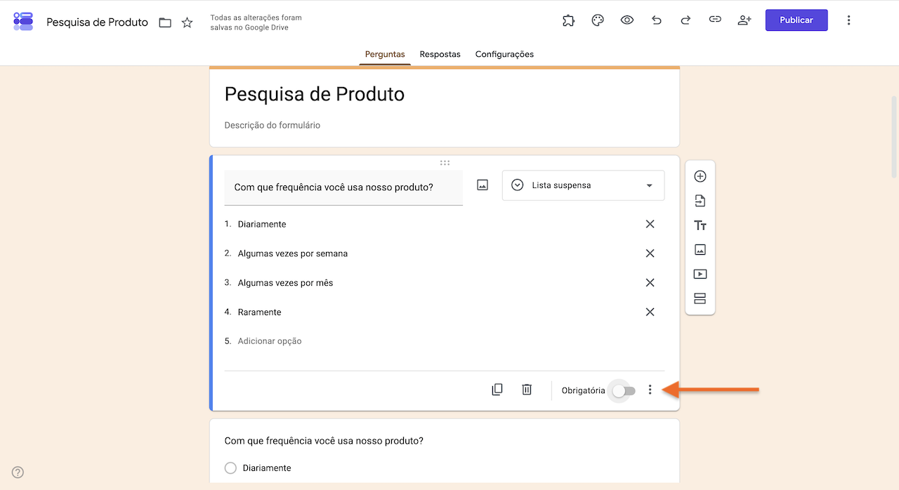 Pergunta do Formulários Google configurada como lista suspensa, com o menu de mais opções aberto