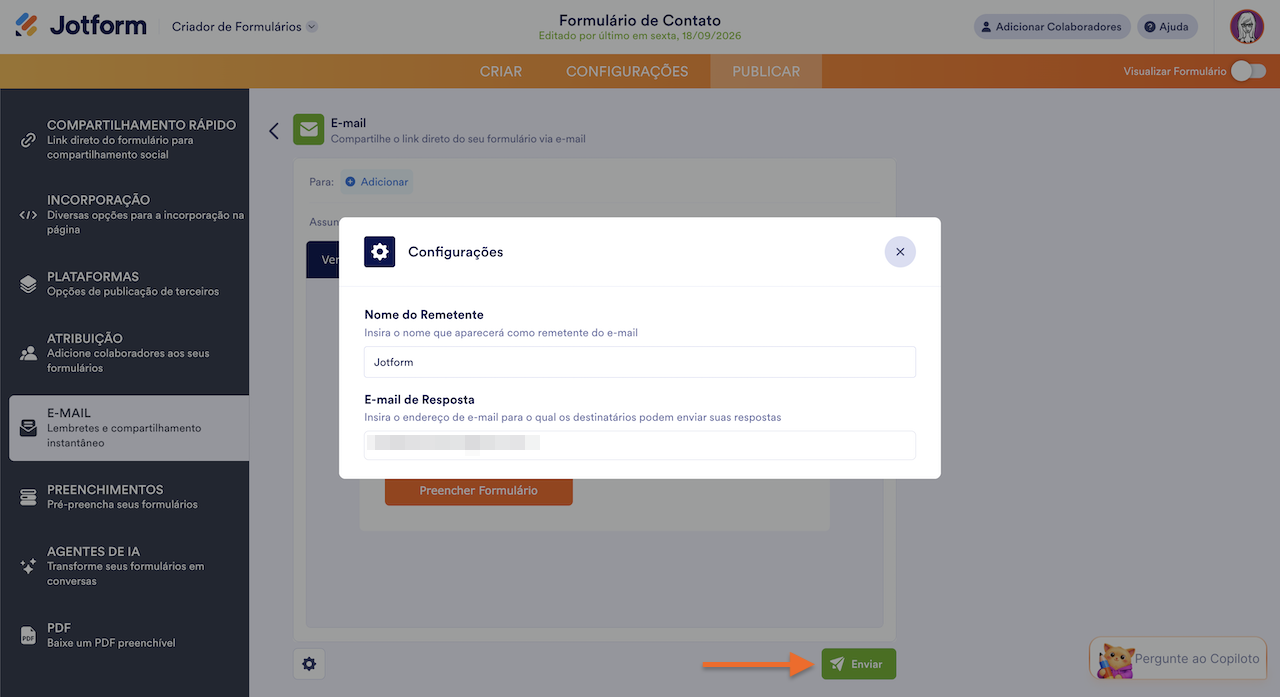 Janela "Configurações" do Jotform, com os campos "Nome do Remetente" e "E-mail de Resposta" exibidos e o botão "Enviar" destacado