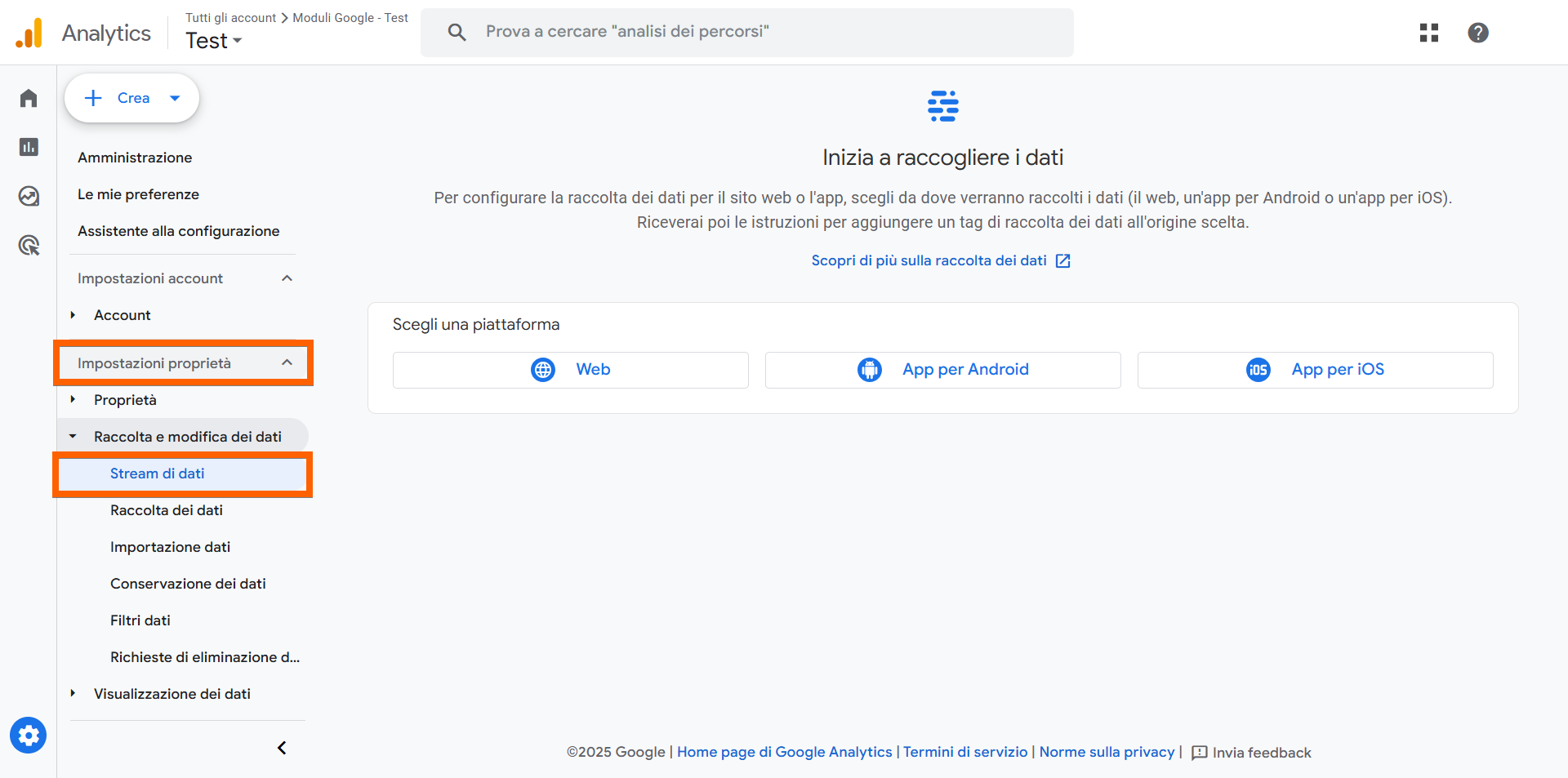 Screenshot che mostra le opzioni Impostazioni Proprietà e Stream di Dati nella pagina di configurazione di Google Analytics
