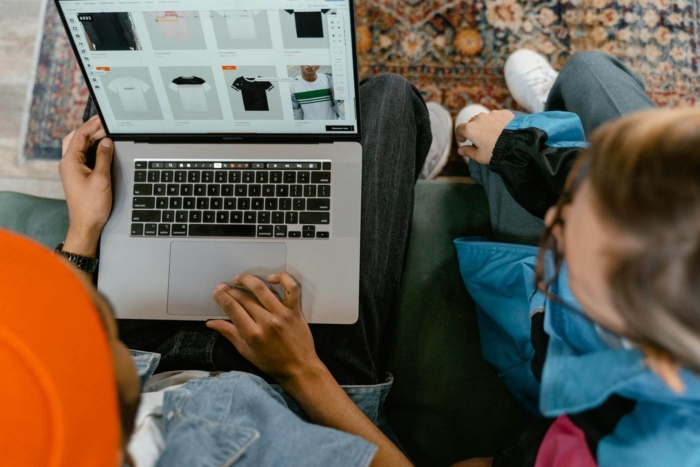 أكثر متاجر Shopify إلهامًا
