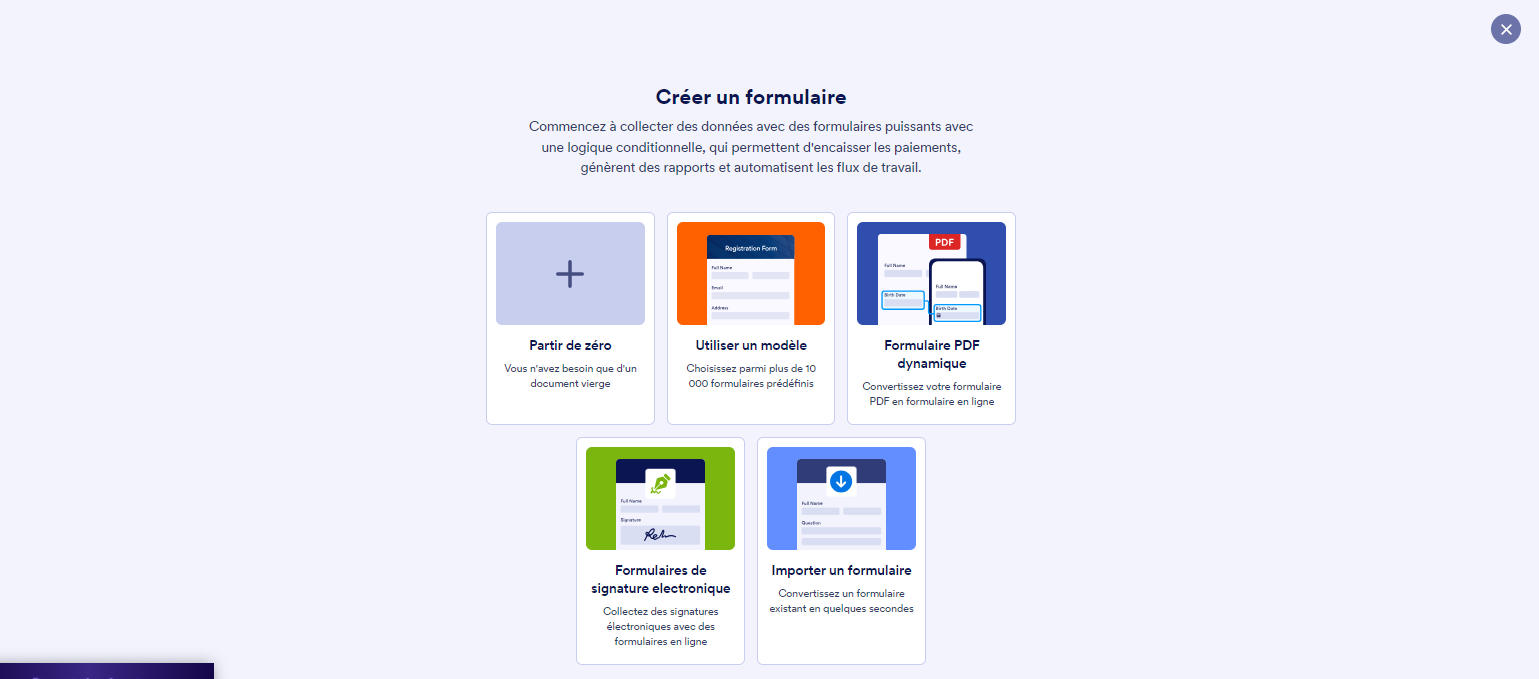 Page de création d'un formulaire dans le Générateur de formulaires Jotform