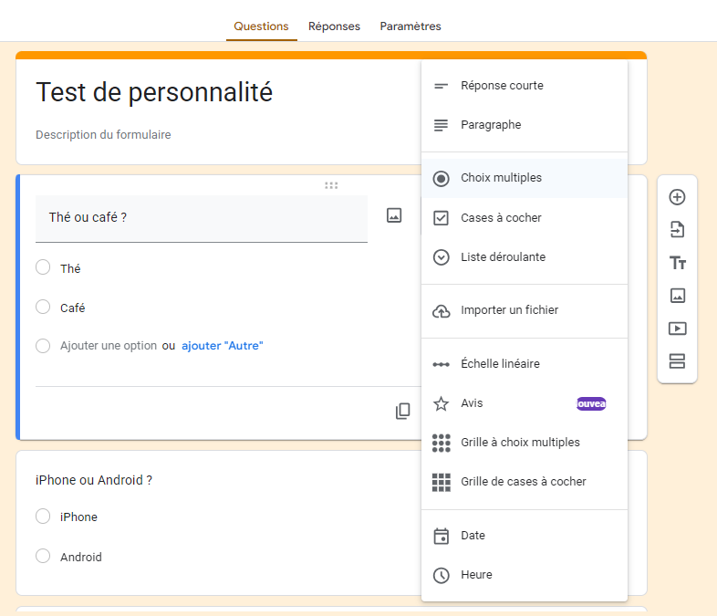Capture d'écran d'un formulaire Test de personnalité en mode édition, montrant les options de types de questions et les questions Thé ou café ? et iPhone ou Android ?