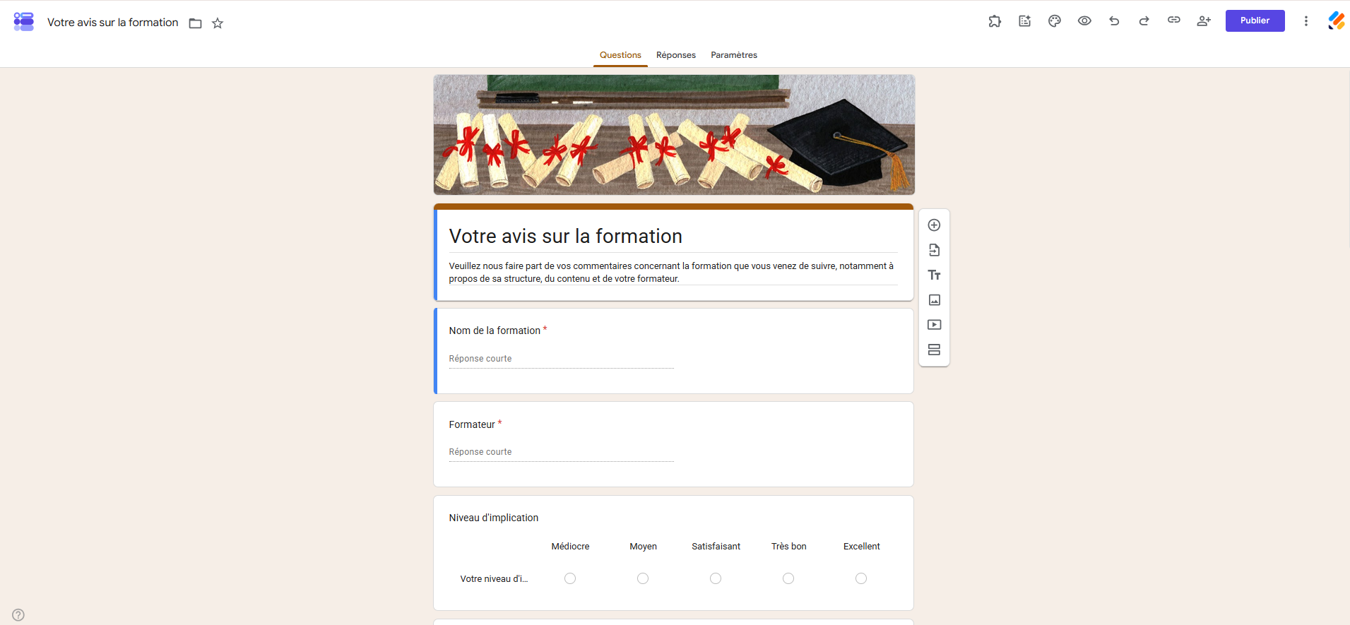 Capture d'écran du modèle Votre avis sur la formation dans la galerie de modèles de Google Forms