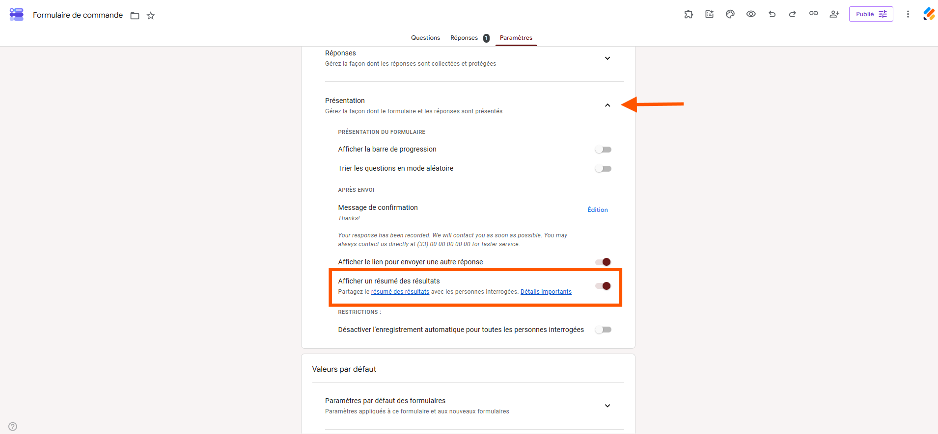 Capture d'écran du formulaire Google Forms avec une flèche pointant vers la section Présentation et un encadré autour de Afficher un résumé des résultats