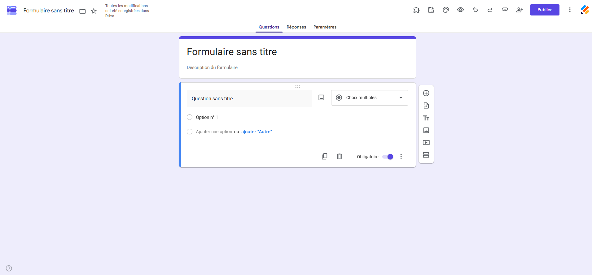 Capture d'écran d'un formulaire sans titre dans l'interface Google Forms avec une question sans titre