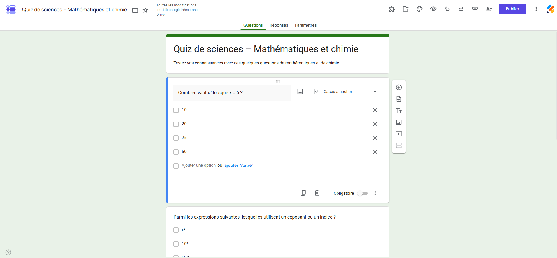 Capture d'écran d'un formulaire Google Forms avec du texte en exposant dans une question avec des caractères Unicode