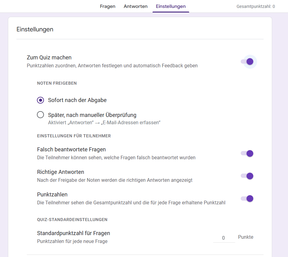 Screenshot der gleichen Google Formulareinstellungen mit Zum Quiz machen ausgewählt