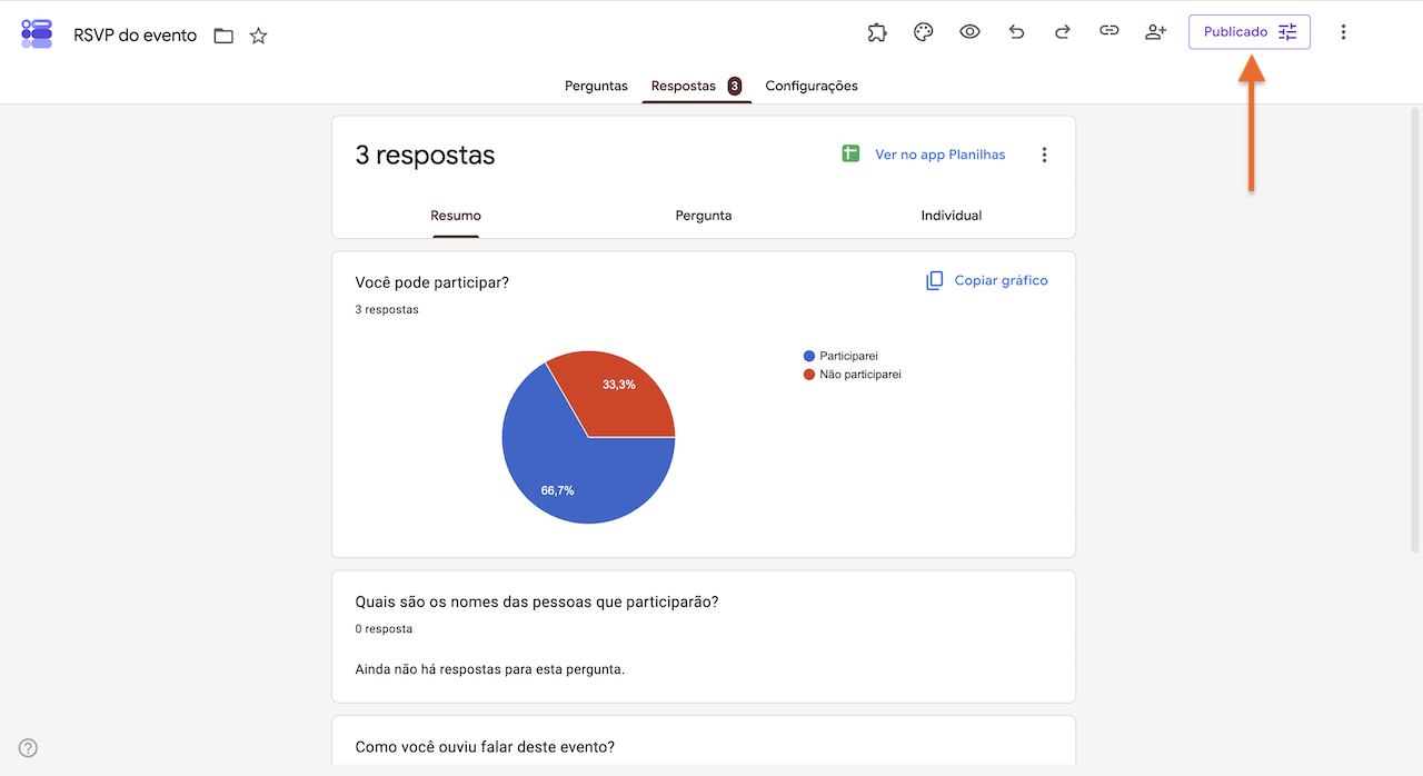 Captura de tela do Formulários Google exibindo três respostas na aba "Respostas", com uma seta destacando o botão "Publicado"