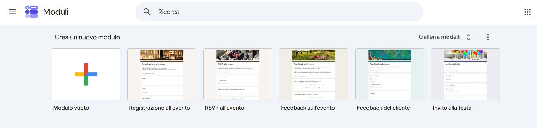 Screenshot del menu di Moduli Google “Crea un nuovo modulo”, che presenta la galleria dei modelli e l'opzione per creare un nuovo modulo vuoto