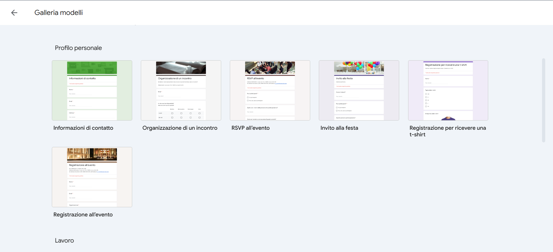 Screenshot della galleria dei modelli di Moduli Google, con diverse opzioni di modello incluso il modello Registrazione all'evento