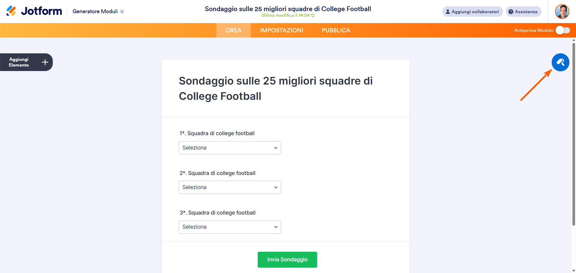 Generatore di moduli online Jotform per un 'Sondaggio Top 25 College Football' con opzioni per aggiungere un logo e visualizzare in anteprima il modulo