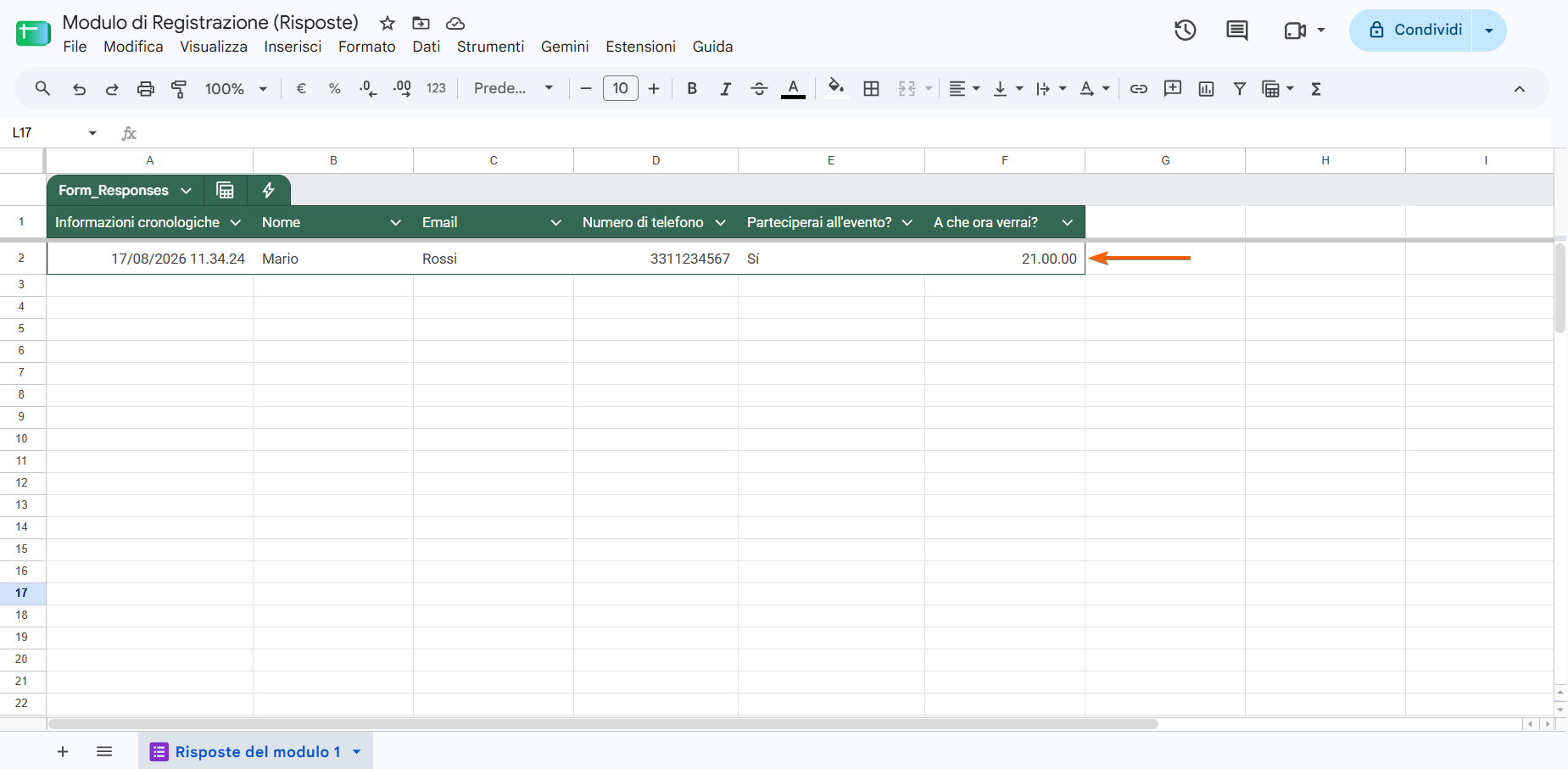 Screenshot di un foglio di calcolo Google con una freccia che punta a una risposta