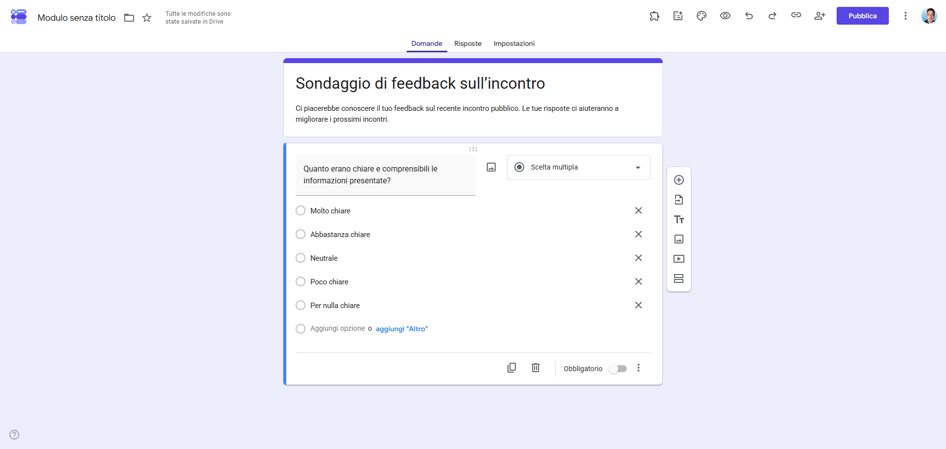 Modulo Google intitolato «Sondaggio di feedback sull’incontro», aperto in modalità modifica, con una domanda a scelta multipla sulla chiarezza e sulla comprensibilità delle informazioni presentate