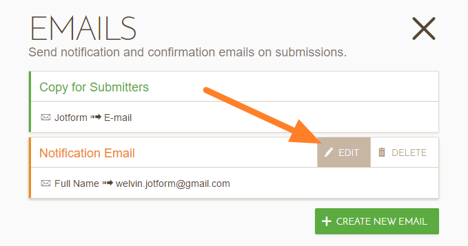Capture d'écran de la fenêtre Emails du générateur de formulaires Mandrill avec une flèche pointant vers le bouton Modifier