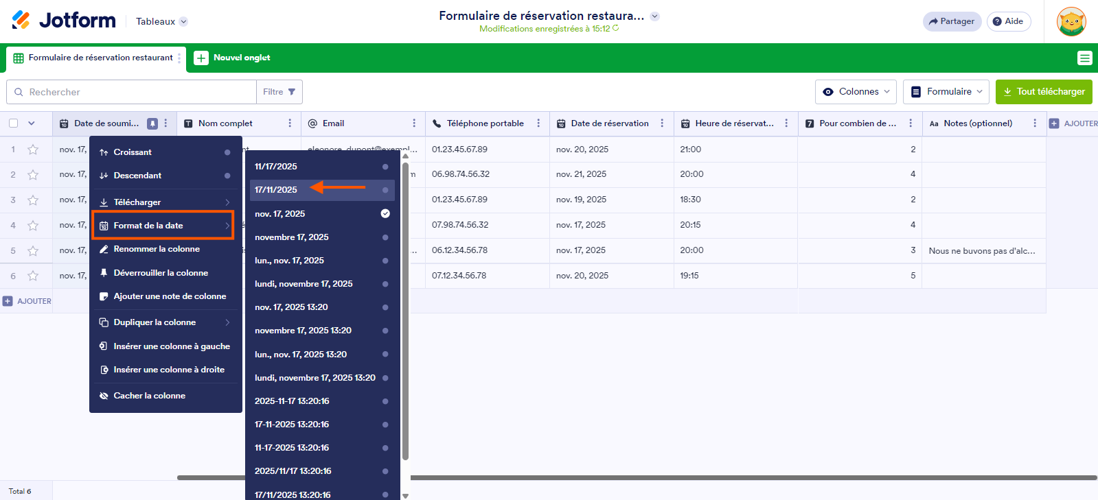 Capture d'écran d'une liste de soumissions dans les Tableaux Jotform avec un encadré autour de Format de date dans le menu de la colonne Dates de soumission et une flèche pointant vers 17/11/2025 à titre d'exemple