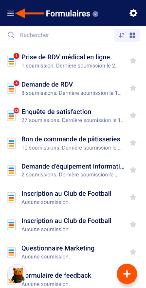 Capture d'écran de la page Formulaires dans l'application Jotform Mobile avec une flèche pointant vers le menu d'accès aux dossiers