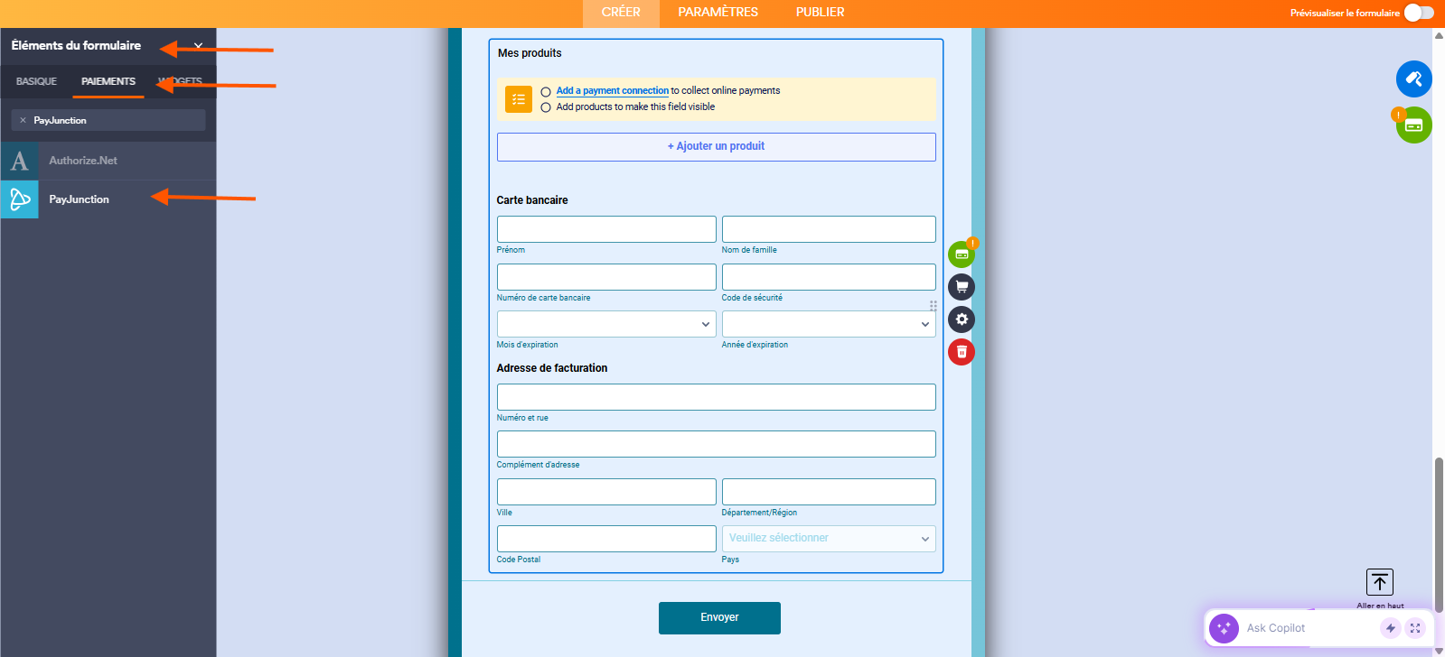 Capture d'écran d'un formulaire avec un élément de paiement, une flèche pointant vers le volet Éléments du formulaire, une autre vers l'onglet Paiements et une troisième vers PayJunction