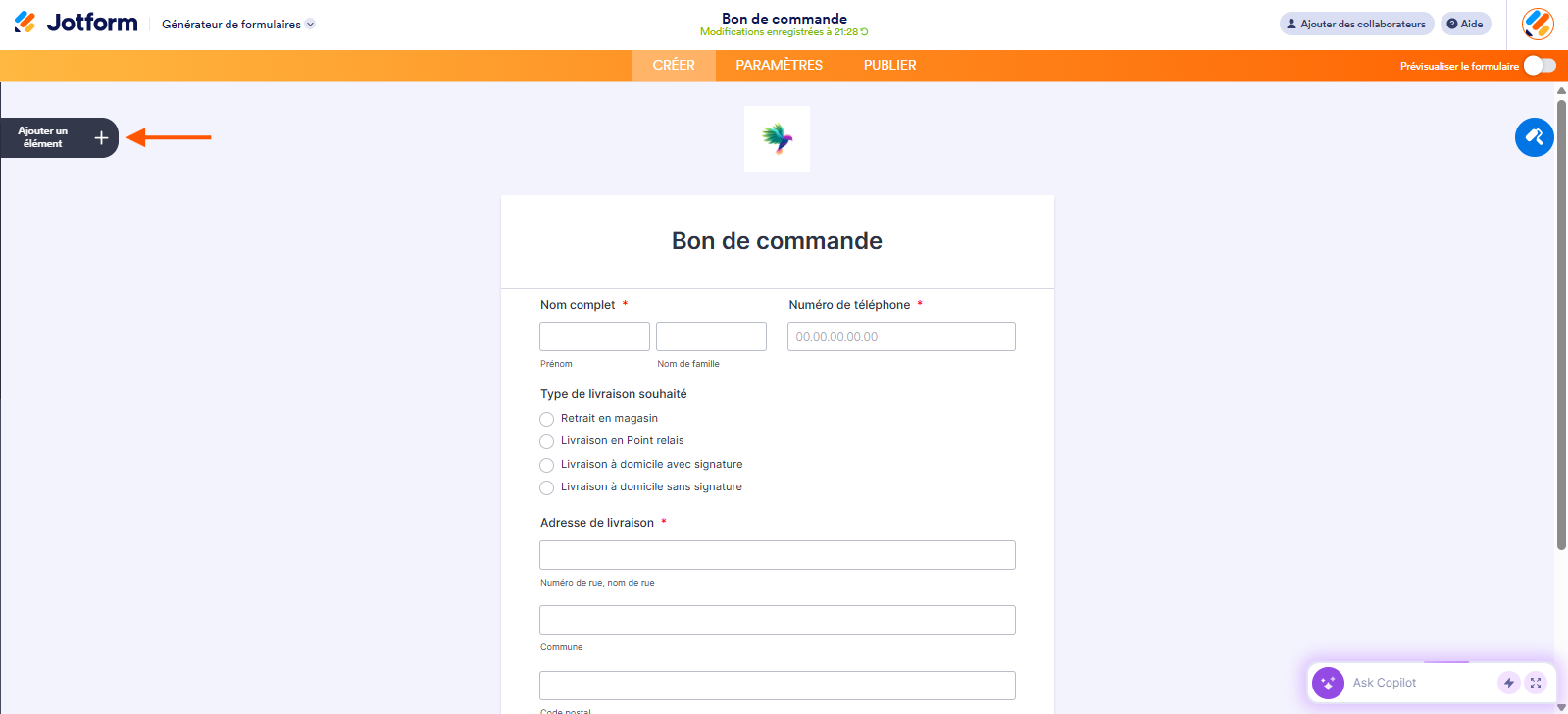 Capture d'écran d'un formulaire de bon de commande dans le Générateur de formulaires Jotform avec une flèche pointant vers le bouton Ajouter un élément