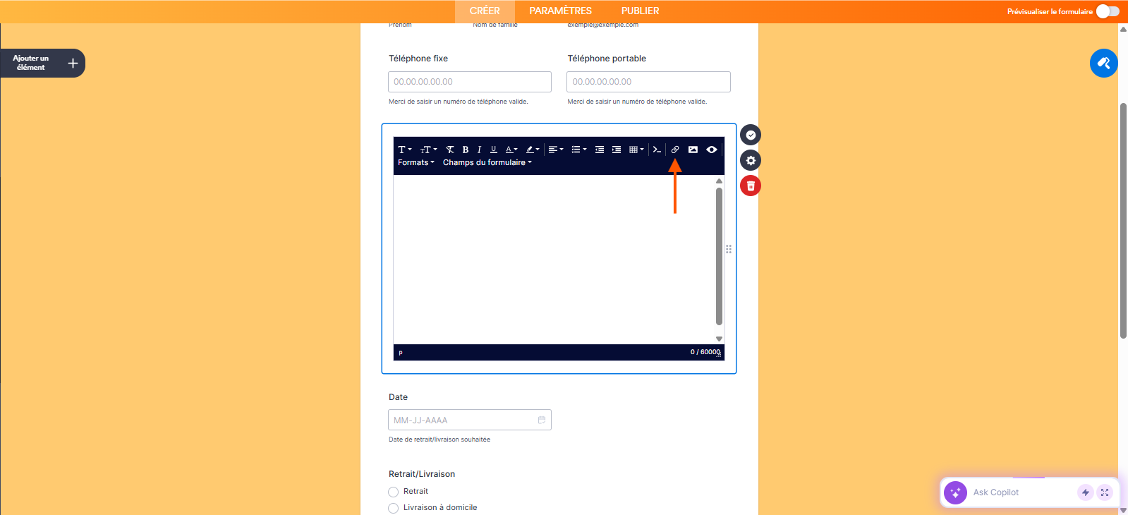 Capture d'écran de l'éditeur de paragraphe dans le Générateur de formulaires Jotform avec une flèche pointant vers l'icône d'hyperlien