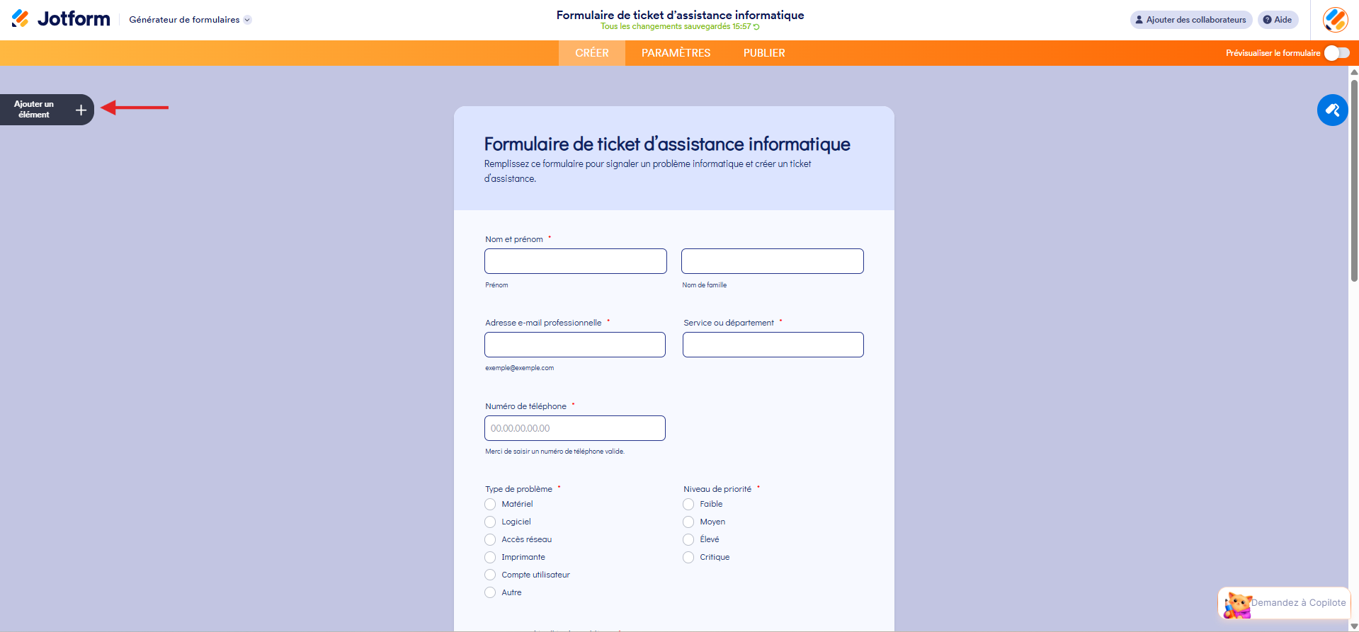 Capture d'écran d'un formulaire dans le Générateur de formulaires Jotform avec une flèche vers Ajouter un élément