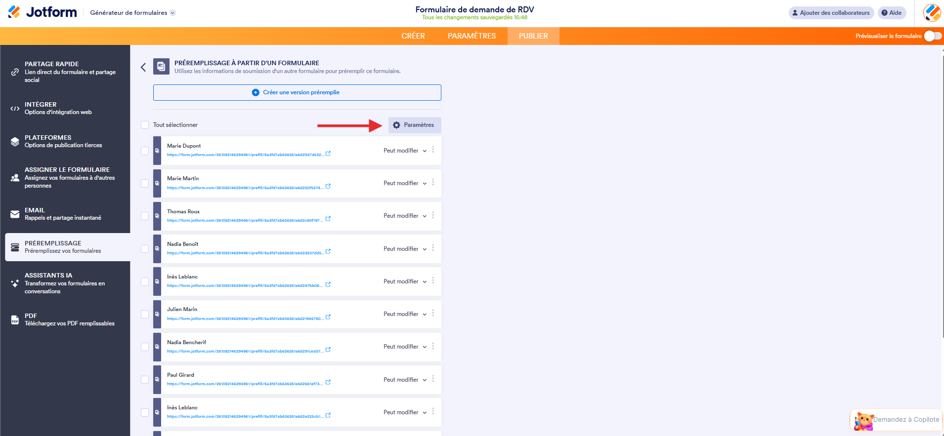 Capture d'écran du bouton Paramètres de la page Préremplissage à partir d'un formulaire dans le Générateur de formulaires Jotform