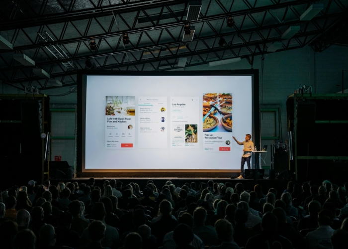 Google Slides vs PowerPoint: Which is better?