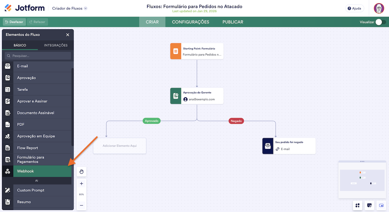 Clicando na opção Webhook nos Elementos do Fluxo no Criador de Fluxos Jotform