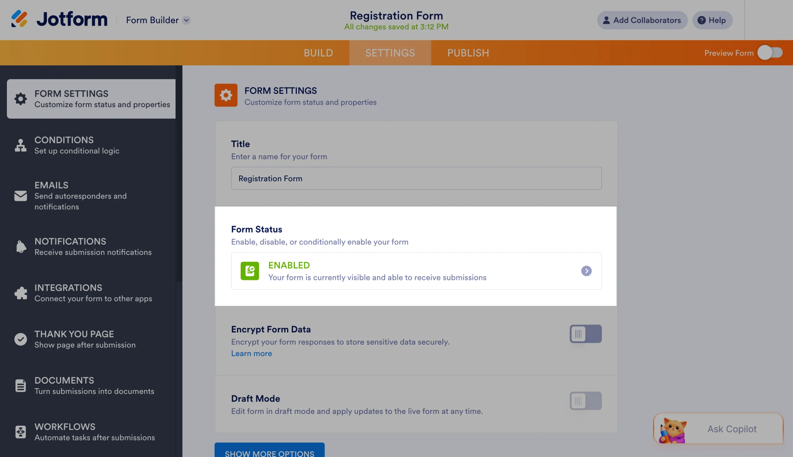 Form Settings page highlighting the Form Status option for a registration form