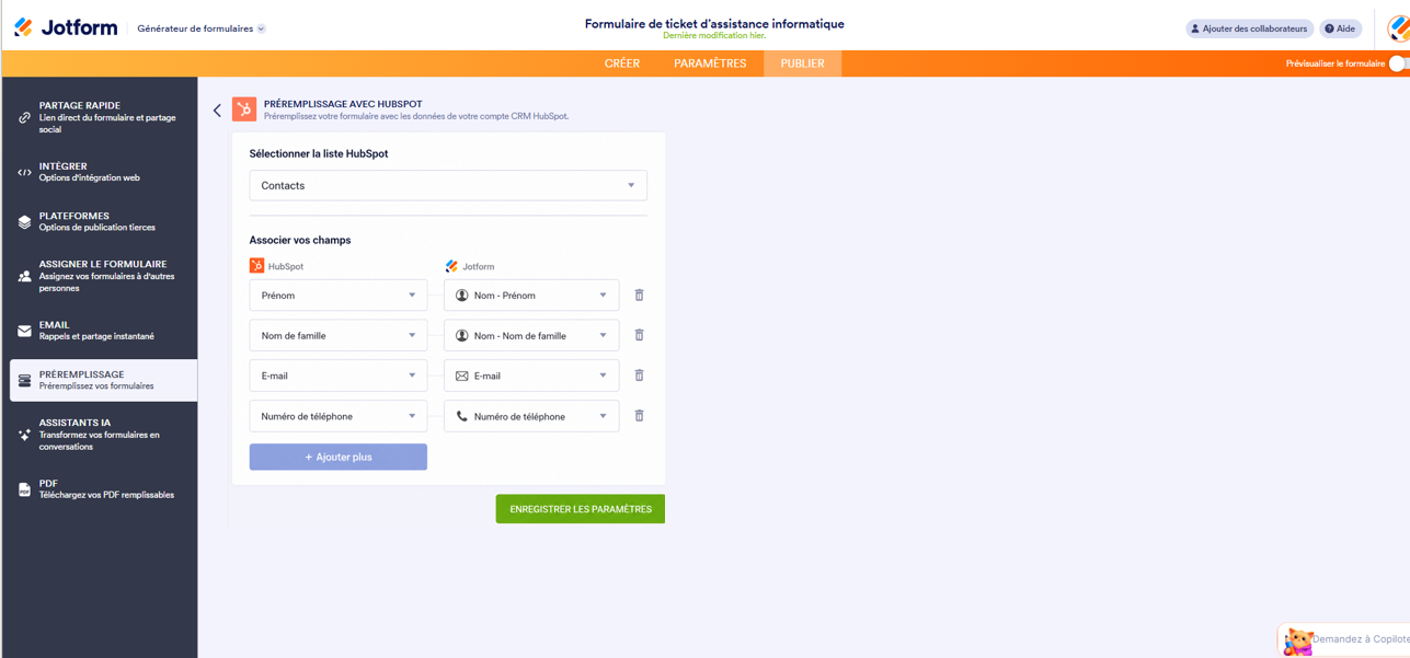 Capture d'écran de la page Préremplissage avec Hubspot dans le générateur de formulaires Jotform avec une liste Hubspot sélectionnée et un champ de correspondance