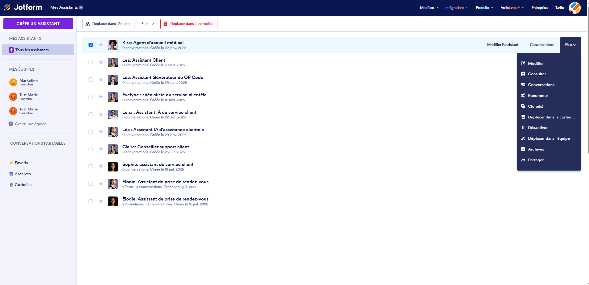 Capture d'écran de la page Mes Assistants dans Jotform avec un assistant sélectionné et le menu plus ouvert